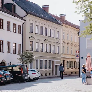 Lumen Homes - Altstadt-studio Direkt Im Zentrum, Kueche, Netflix, Oeffentlicher Parkplatz Ums Eck Apartment